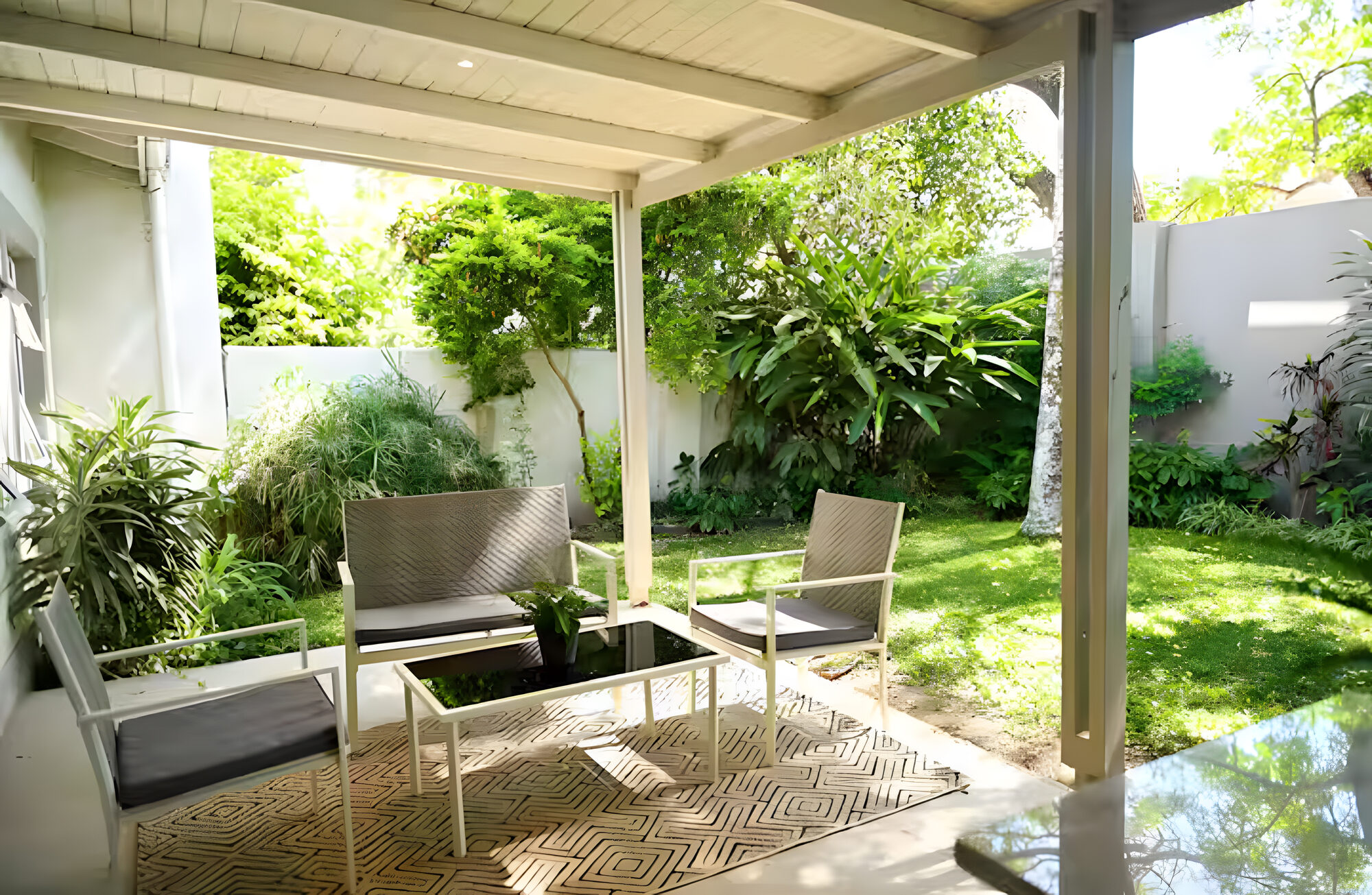 Covered patio overlooking the garden